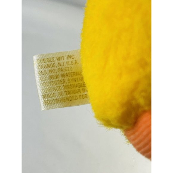 Vintage 8 Inch Cuddle Wit Yellow Baby Duck Small Chick Plush Toy With Bow - Picture 9 of 9